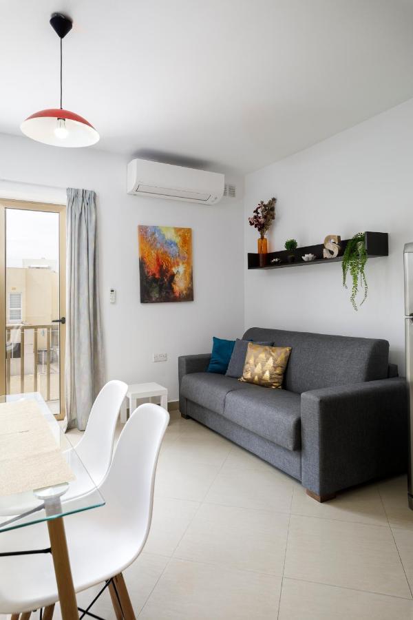 Hilltop Apartments - Stylish Comfort Living Close To The Sea, Bugibba St. Paul's Bay Exterior foto